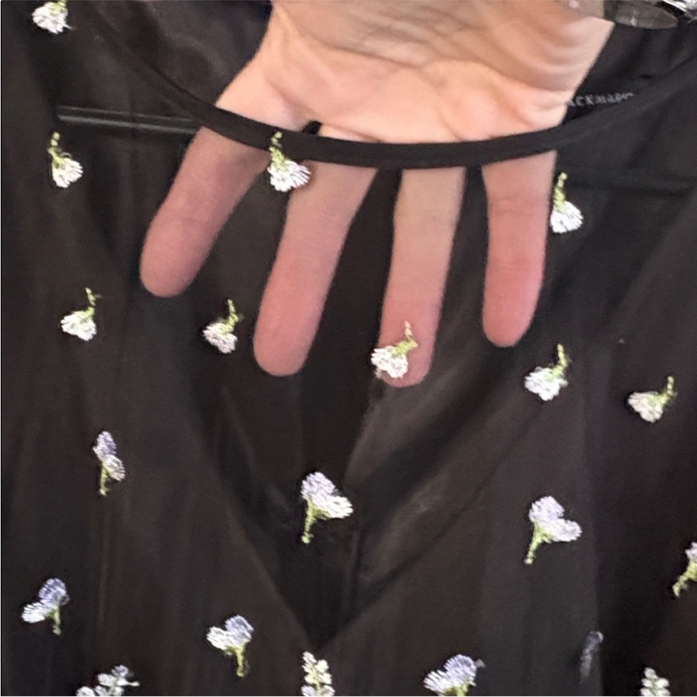 Like New White House Black Market Floral Embroidered Mesh Dress Black Size 14 - Picture 7 of 15